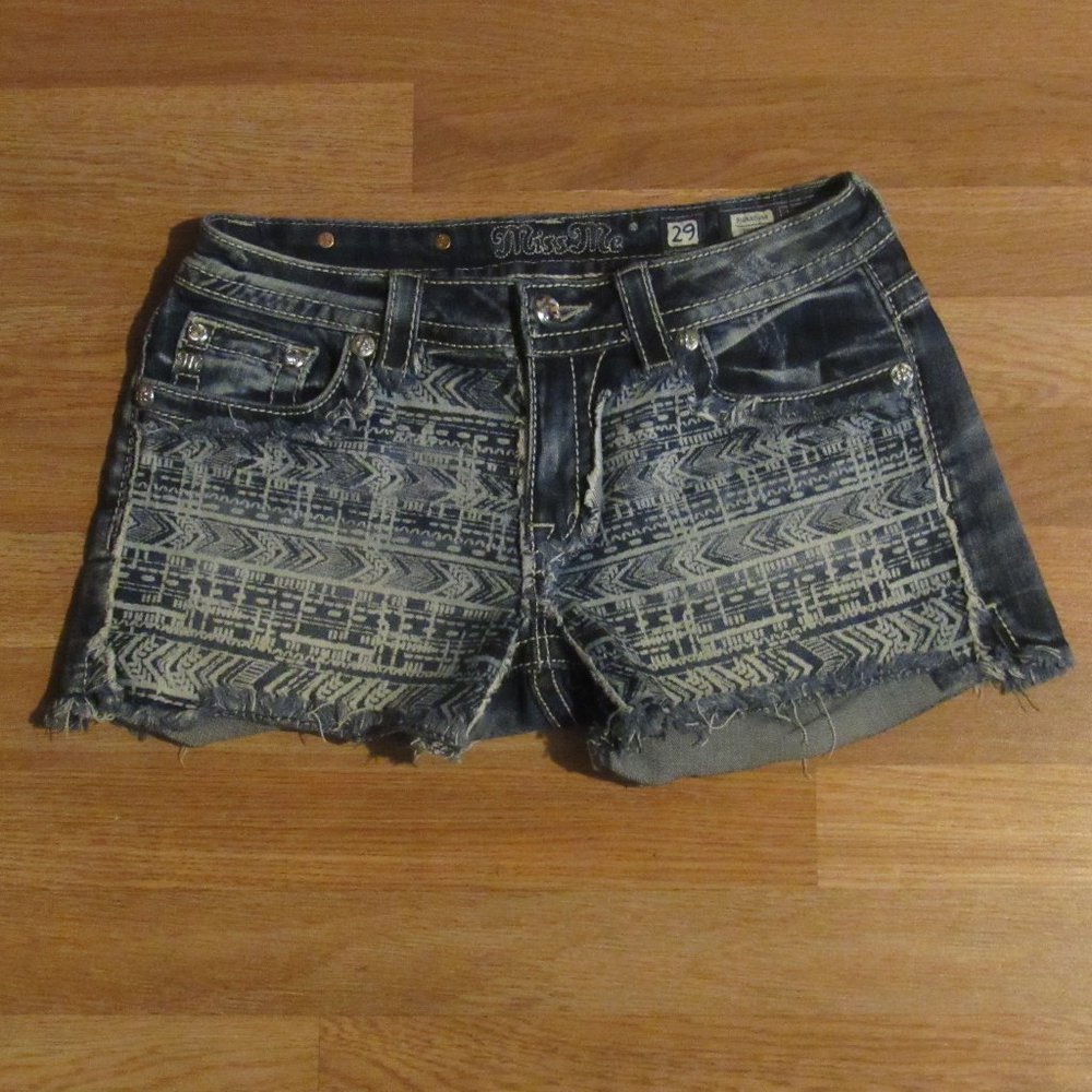 Miss Me Aztec Print Signature Shorts /Flap Pockets